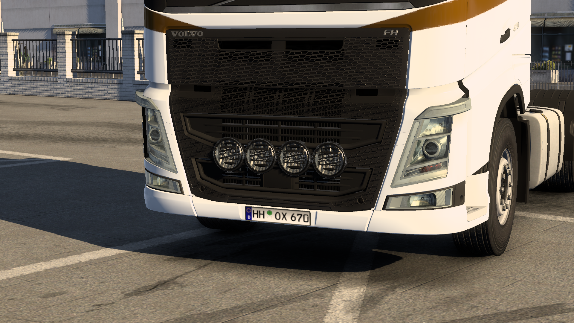 FH 4 Lights in front grill