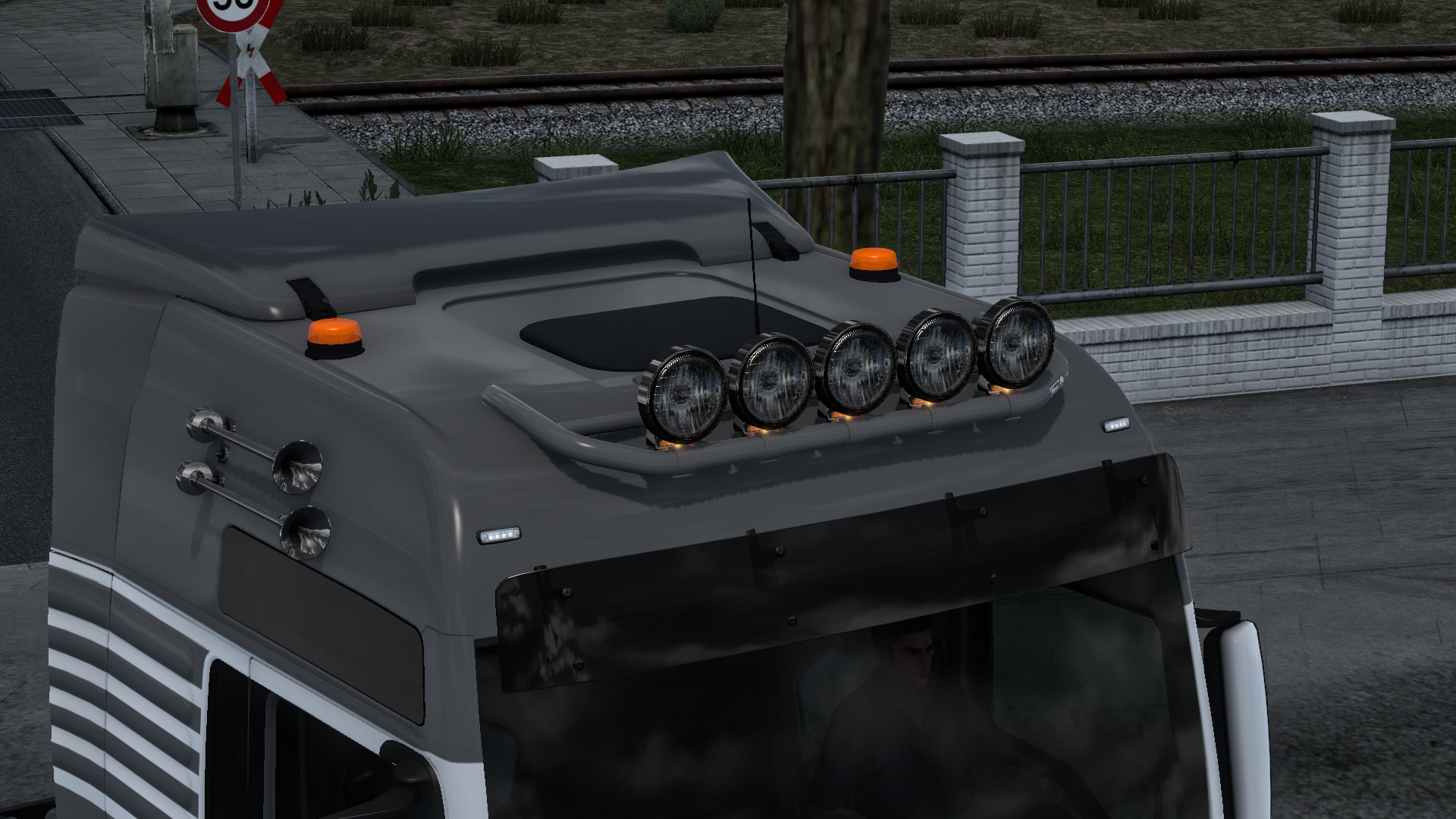 Euro 6 r_grill