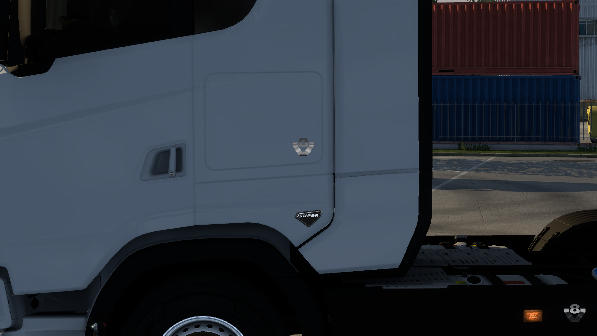 V8 & Super Badge