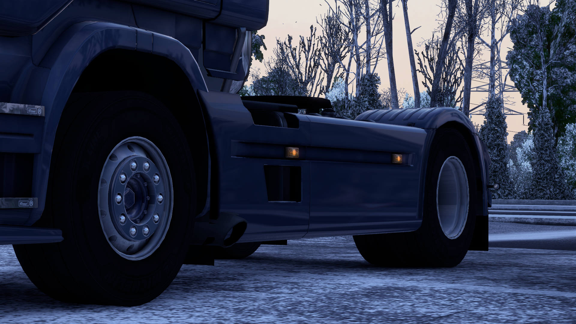 Scania SideSkirt + Pipe