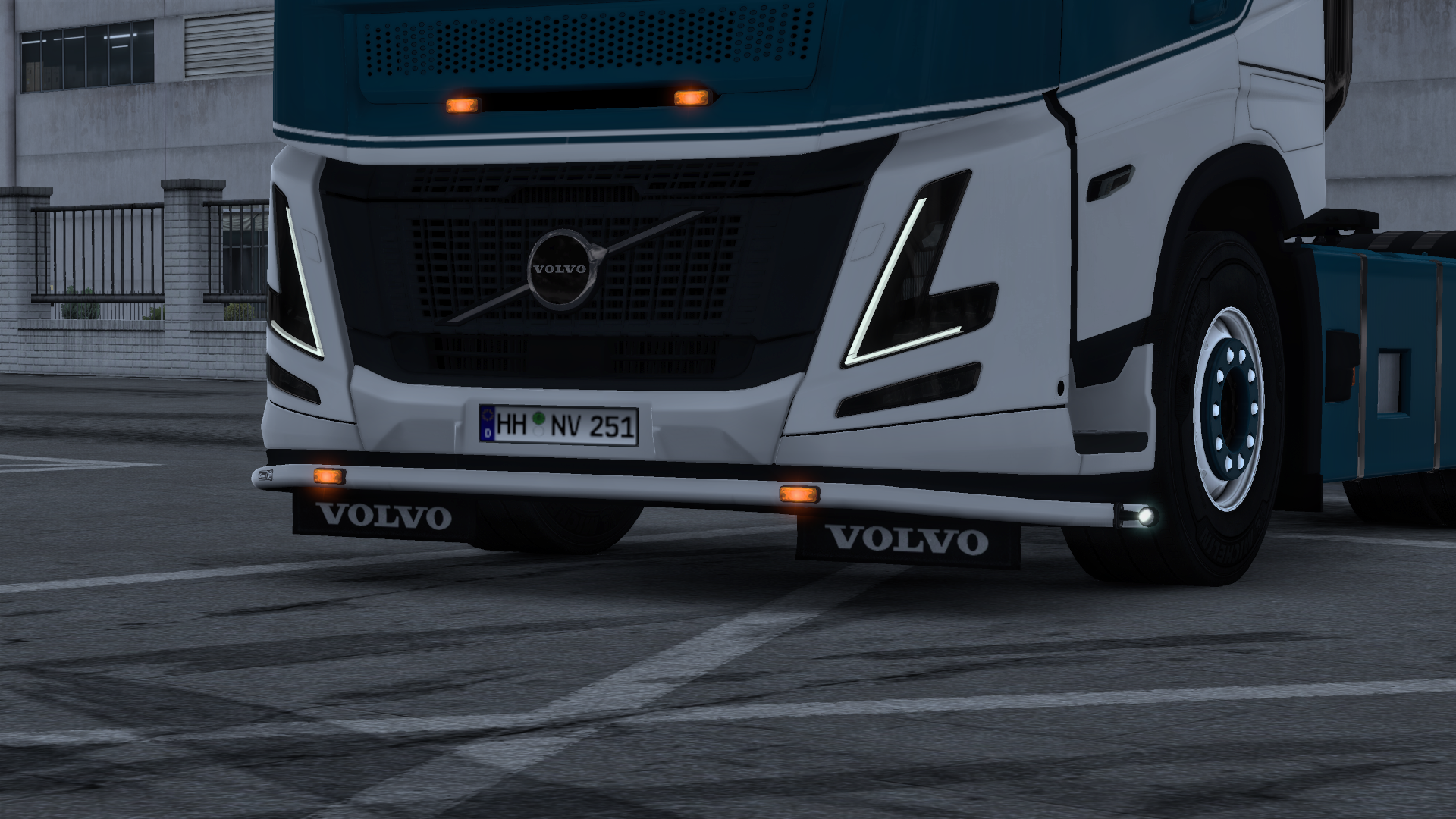 FH 6 Aero Mudflaps