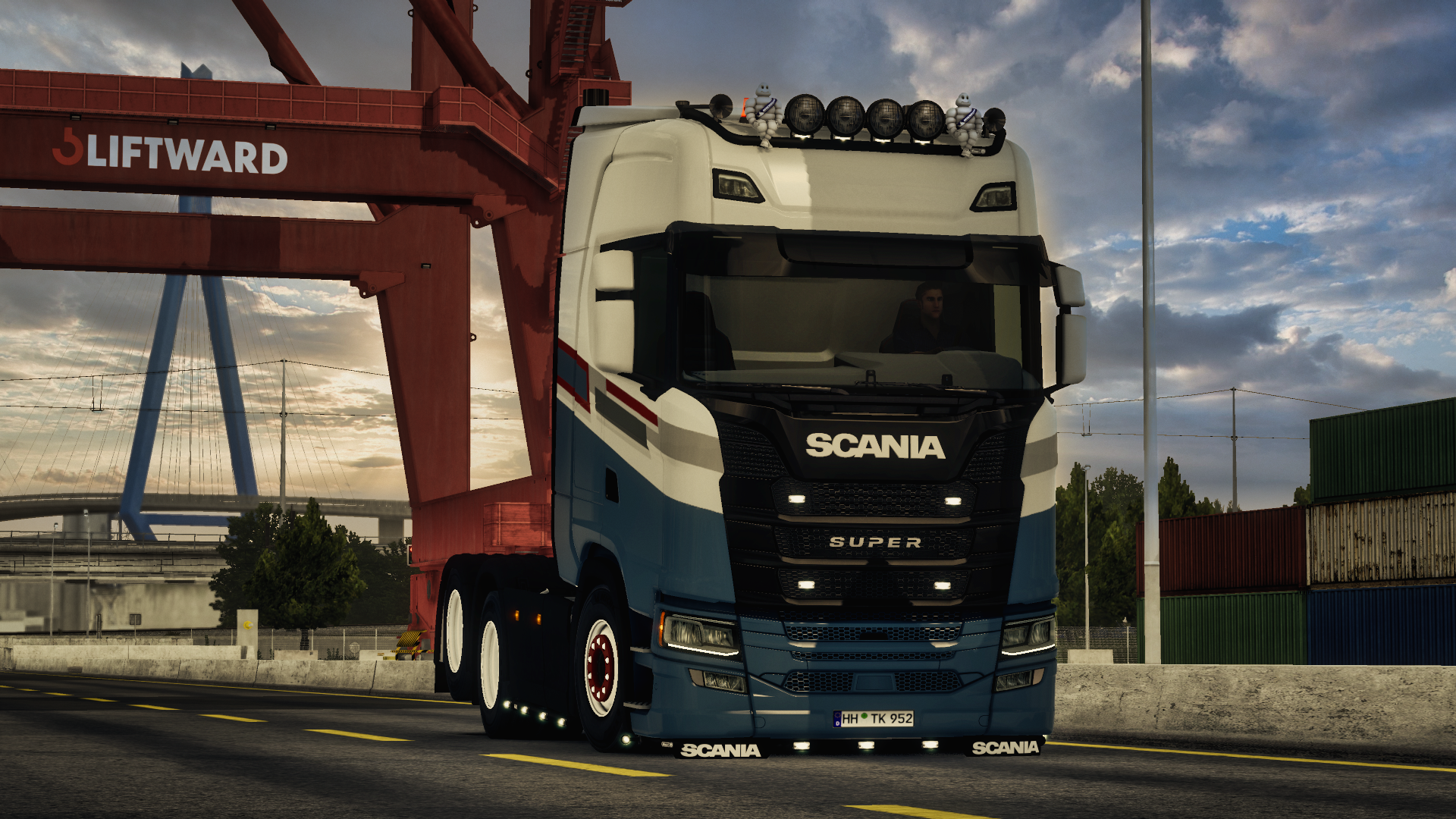 Scania S770 6x2 Long Taglift