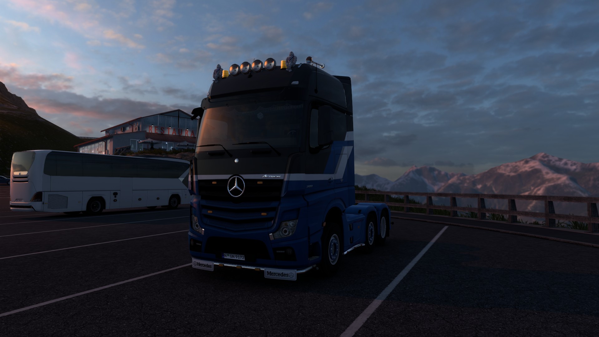 Mercedes New Actros 6x2/4 Midlift