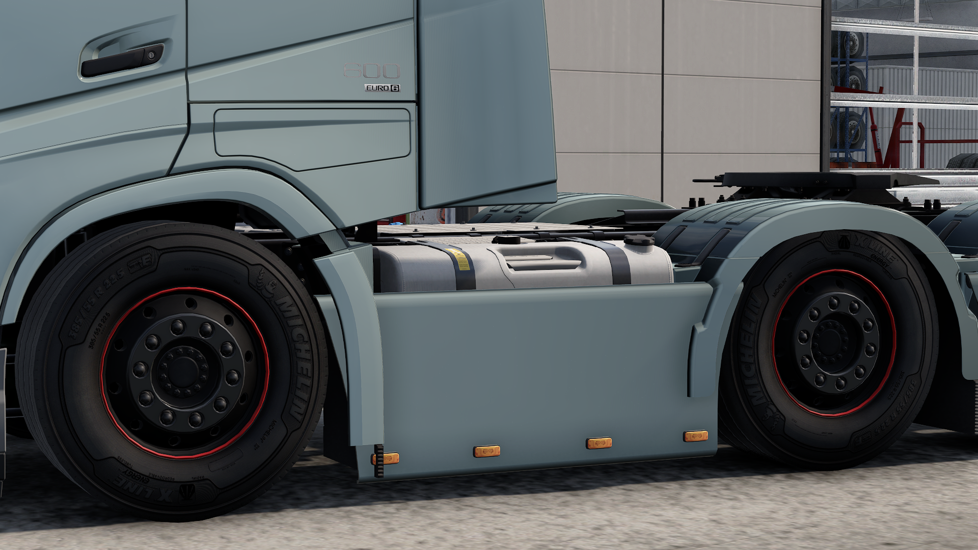 FH 2024 Sideskirt 6x2 Midlift