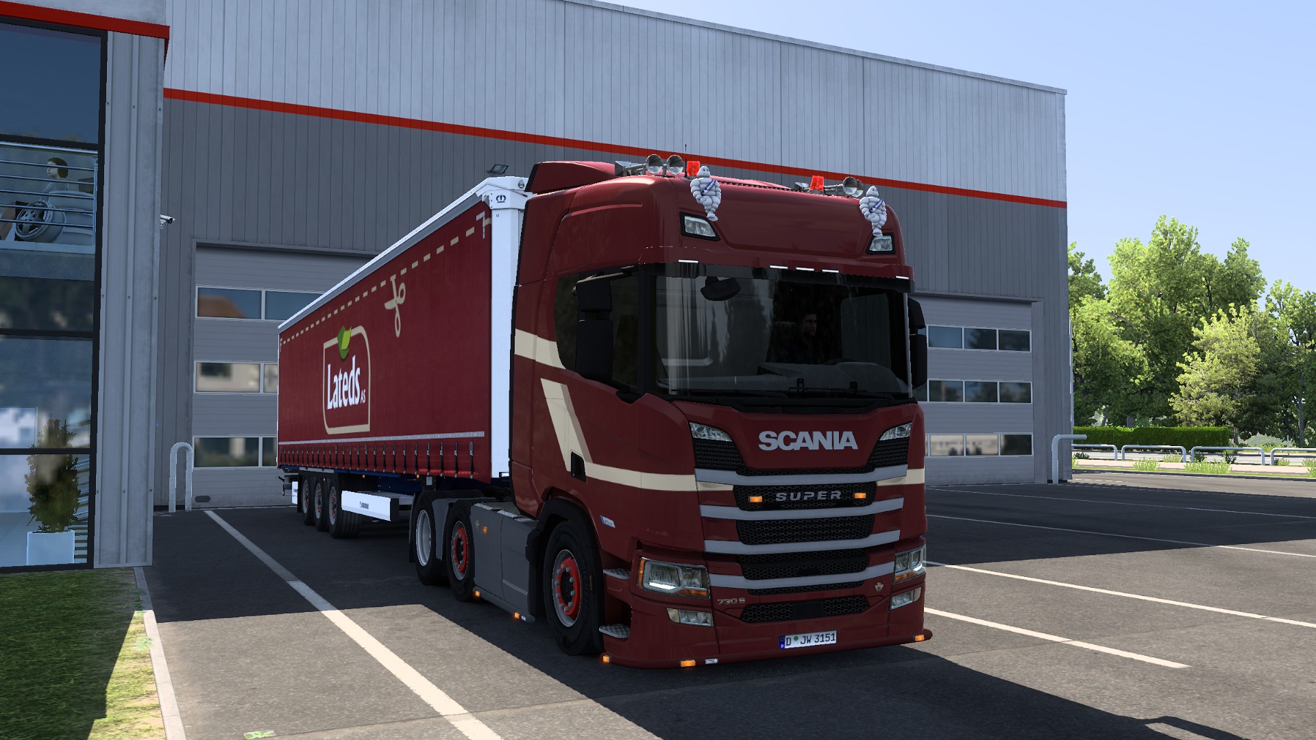 Scania R 770 and Krone