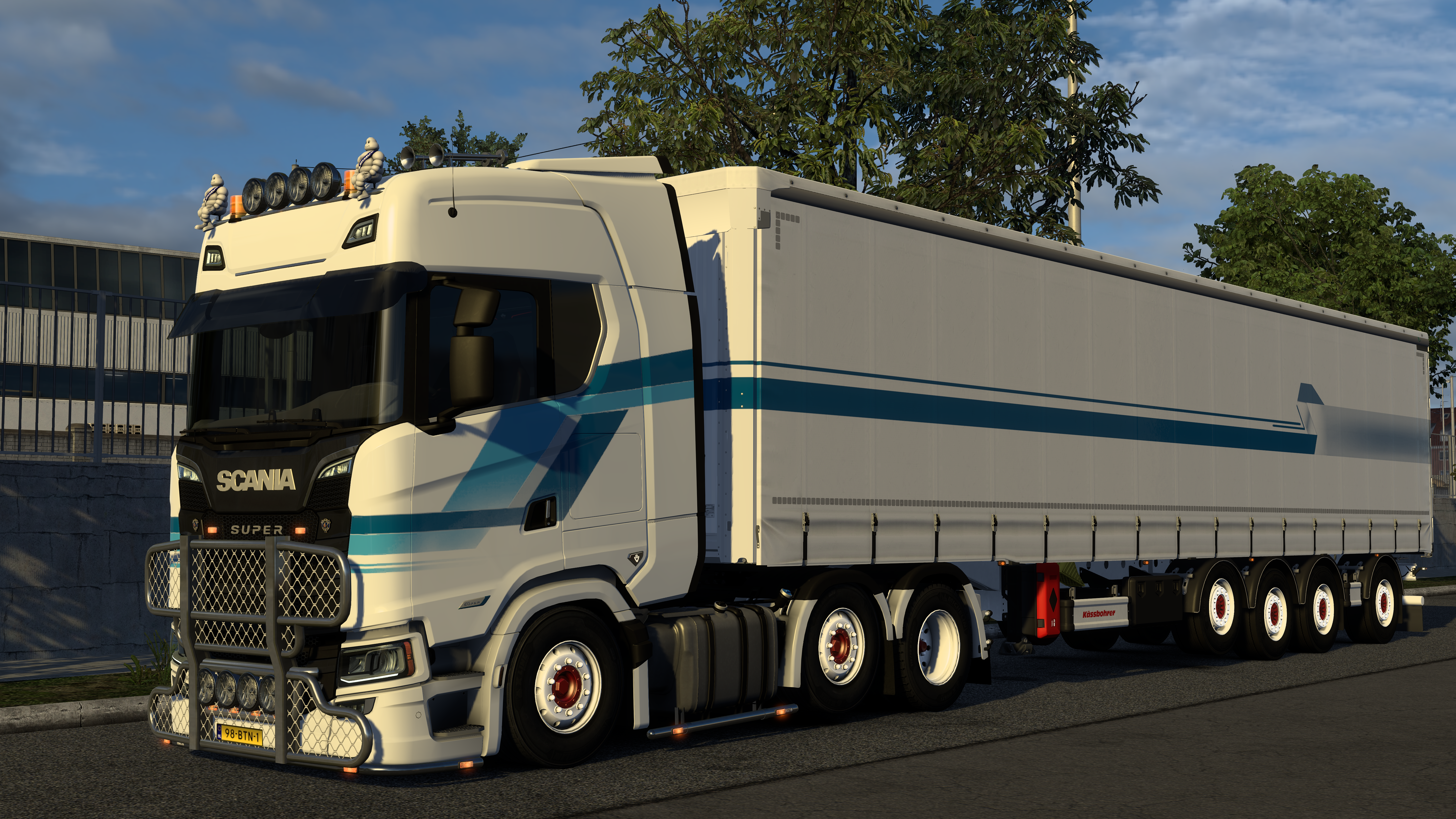 Scania S Series + Kassbohrer