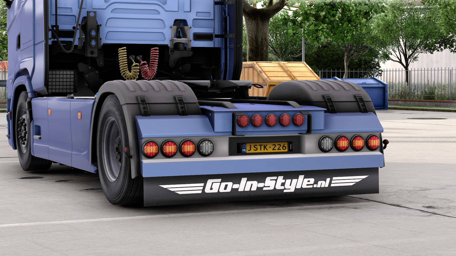 Go In Style Mudflap + Rear Bumper