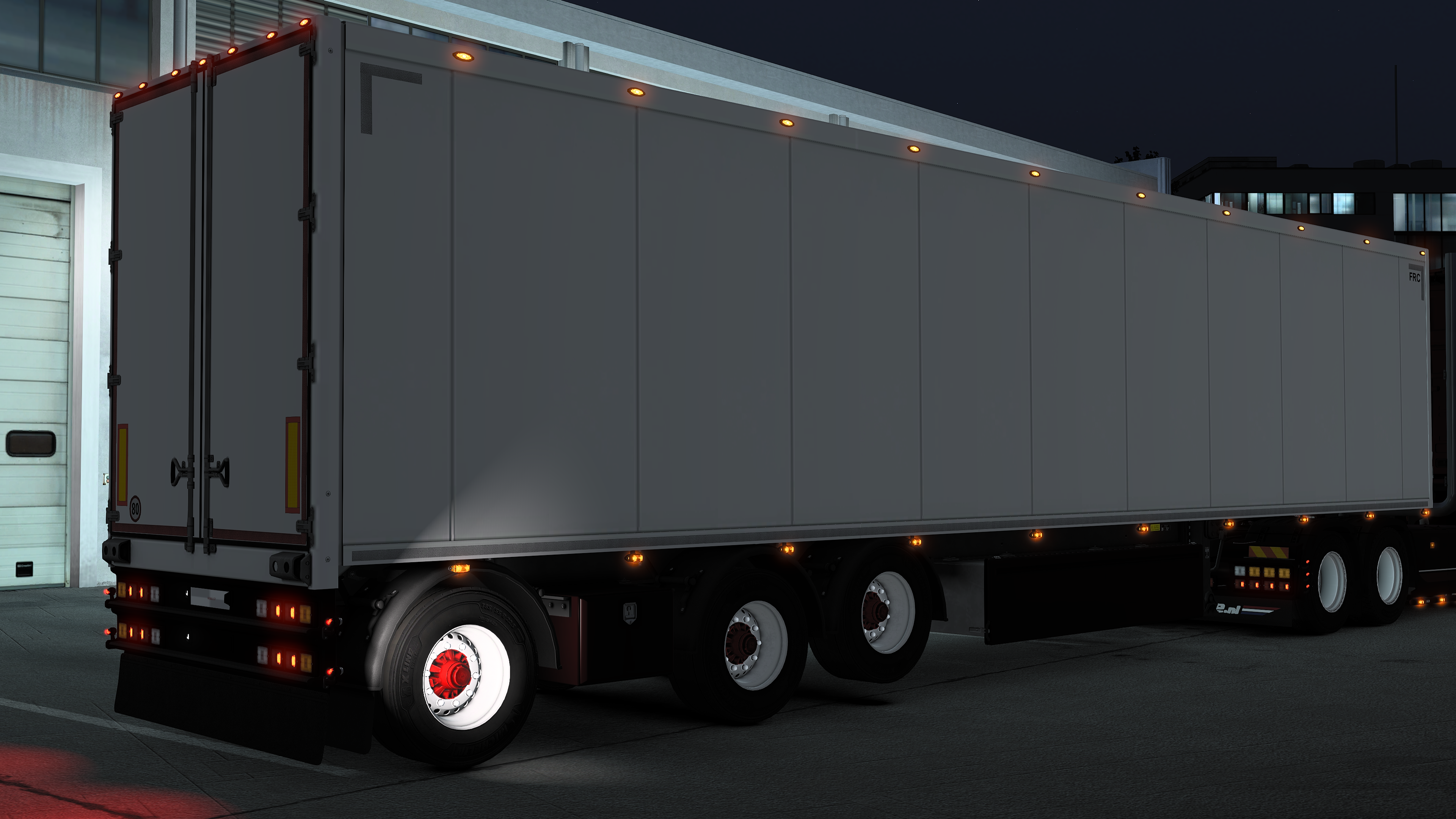Box Trailer with bright markers and side burners