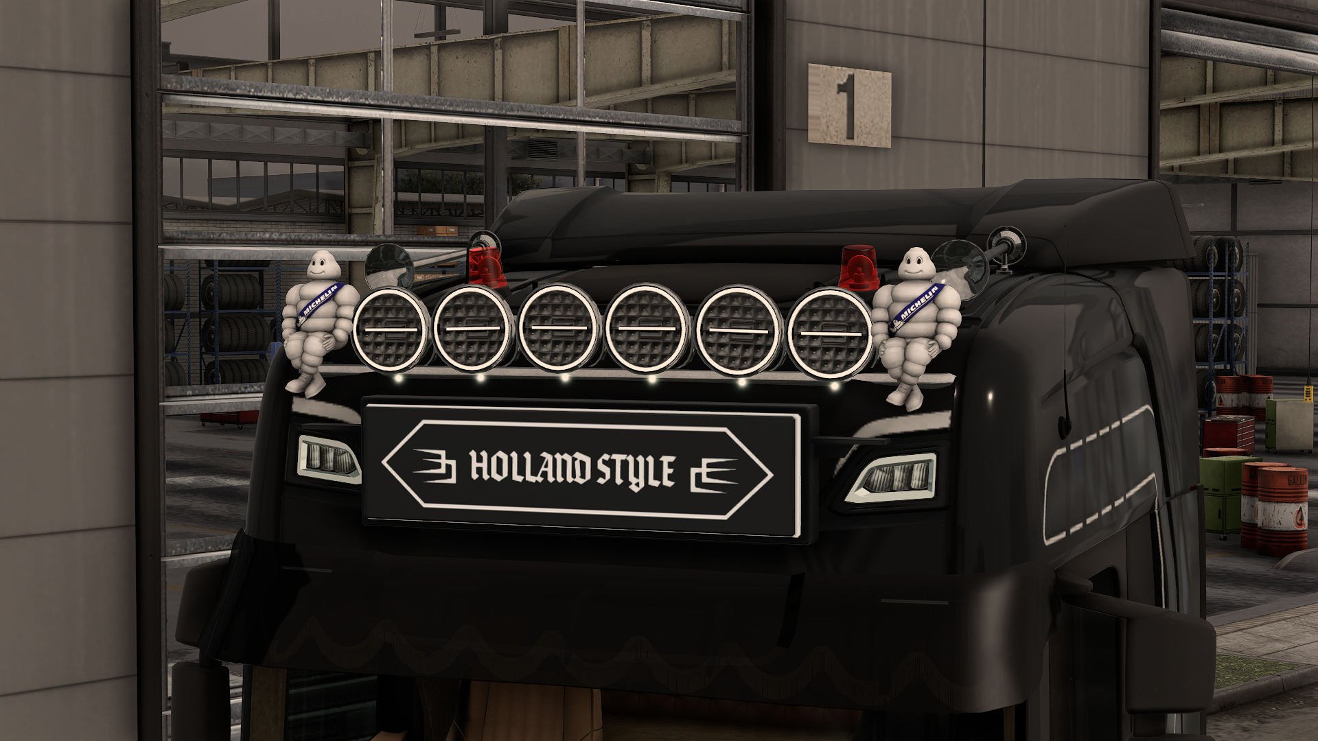r_grill white strands