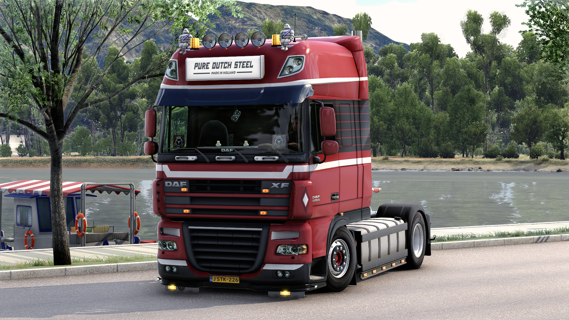 DAF XF 105 4x2