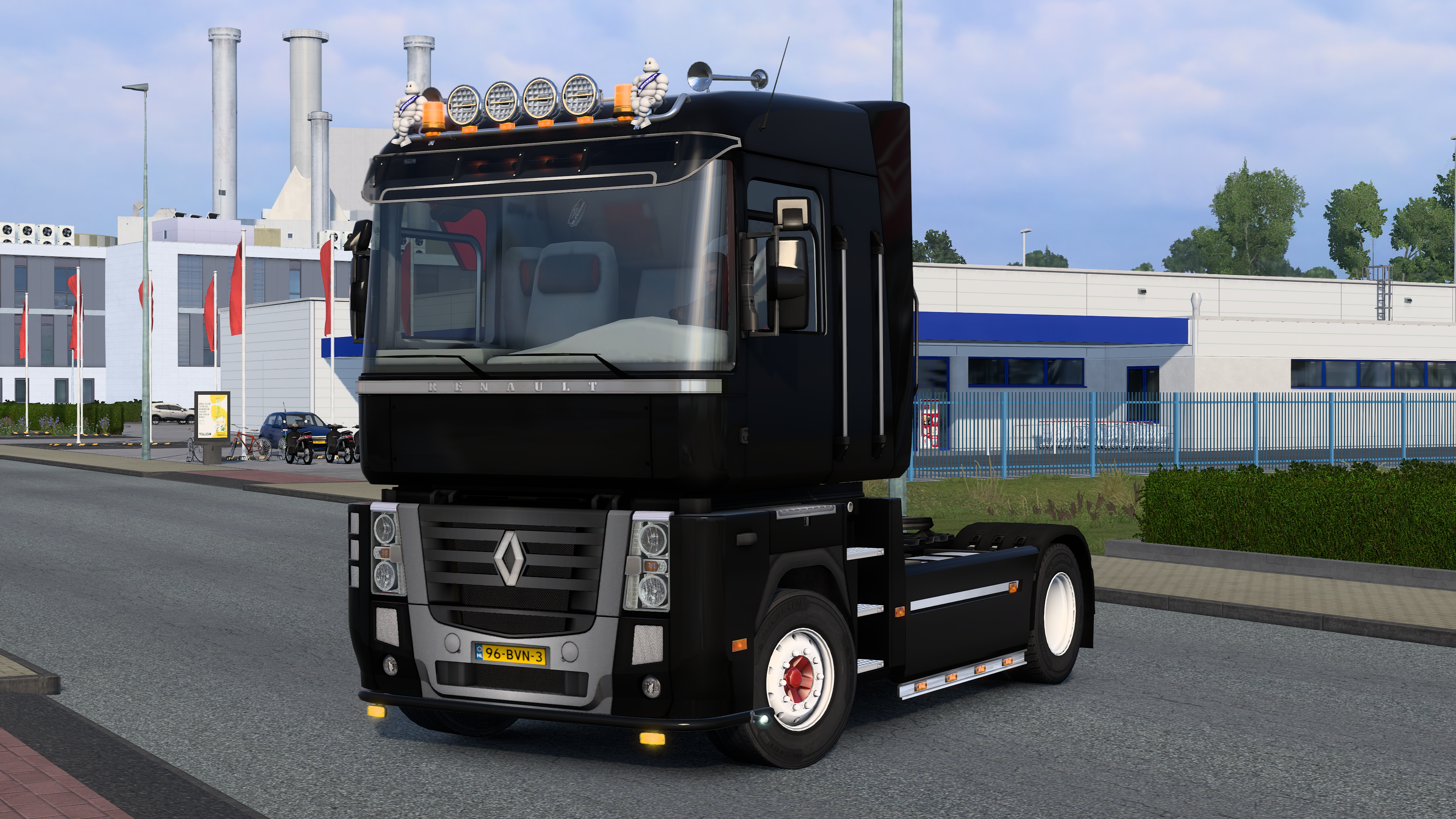 Renault Magnum