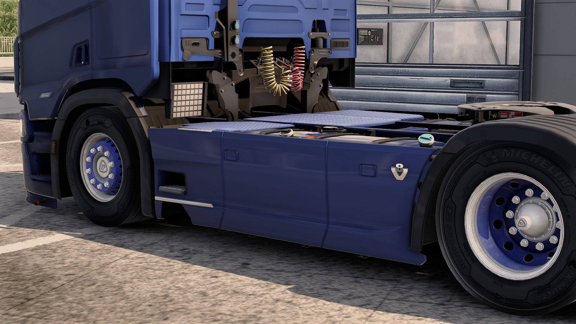 4x2 V8 Sideskirt (only for TLMP)