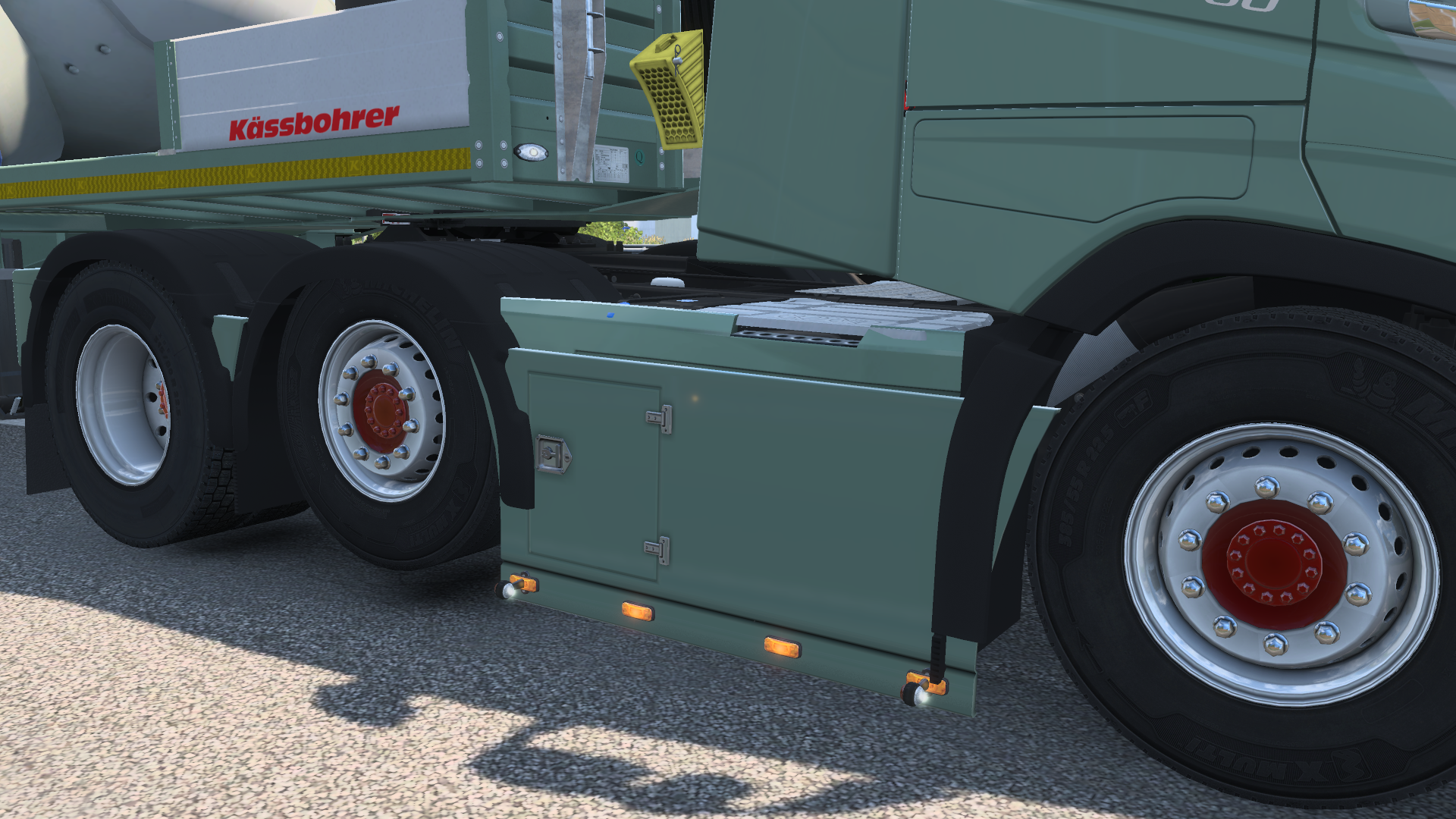 Volvo FH5 sideskirt