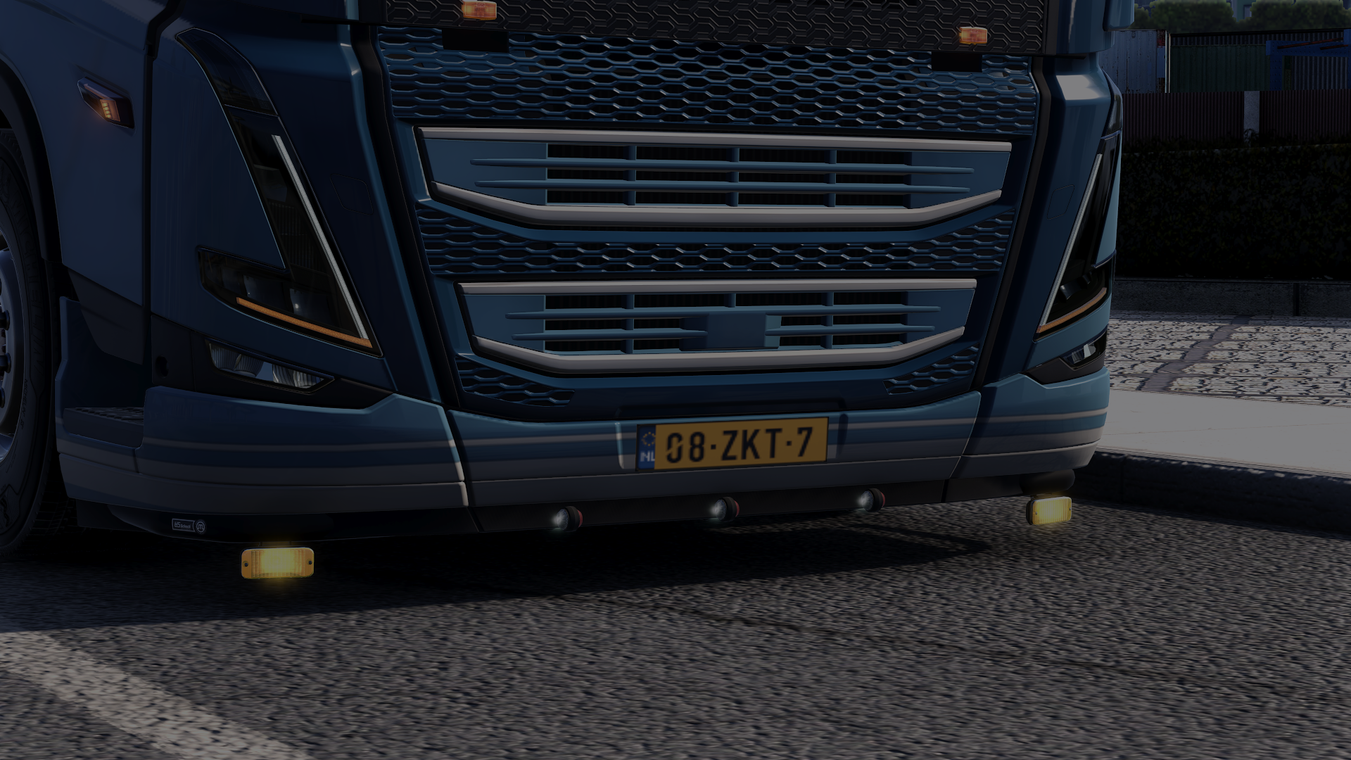 Volvo FH5 b_grill