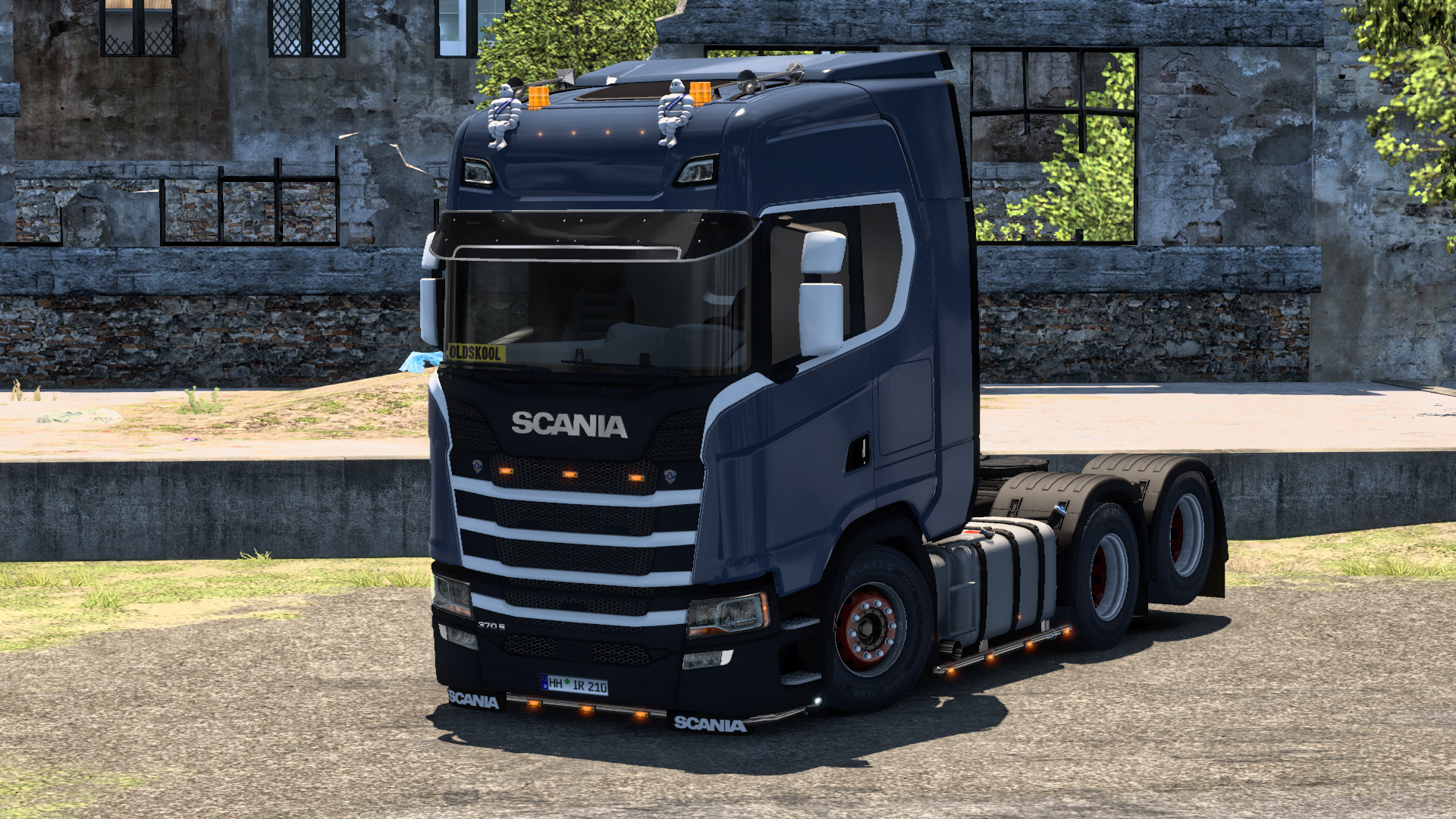 Scania S770 6x2 Taglift