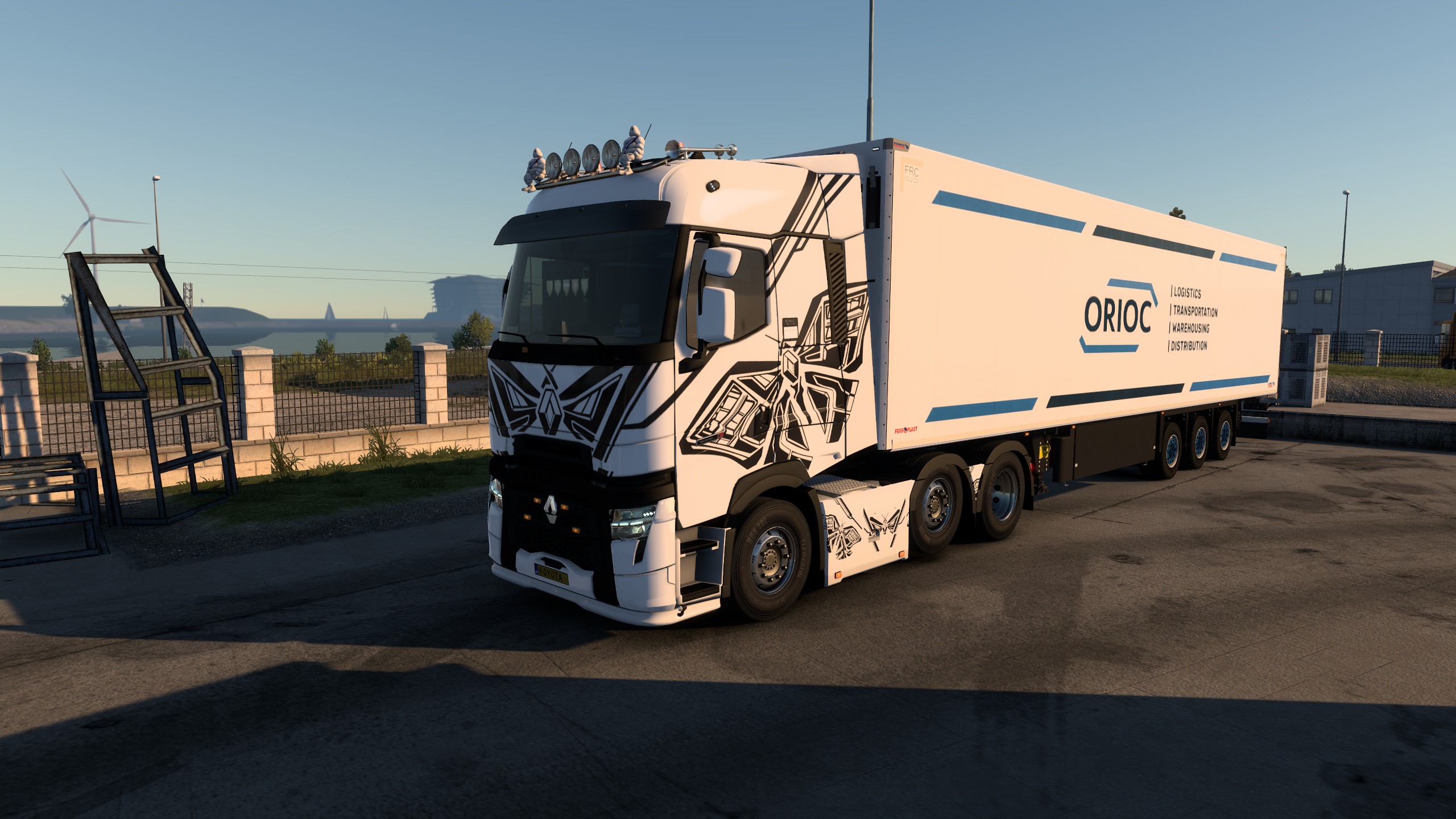 Renault T High Sleep 6x2 midlift sideskirt 780hp